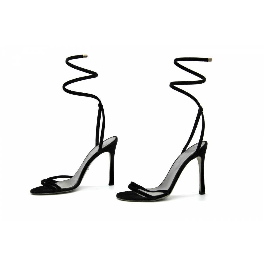 Black heel sandals