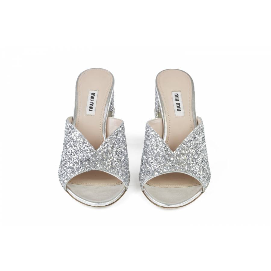 Glittery sandals with heel