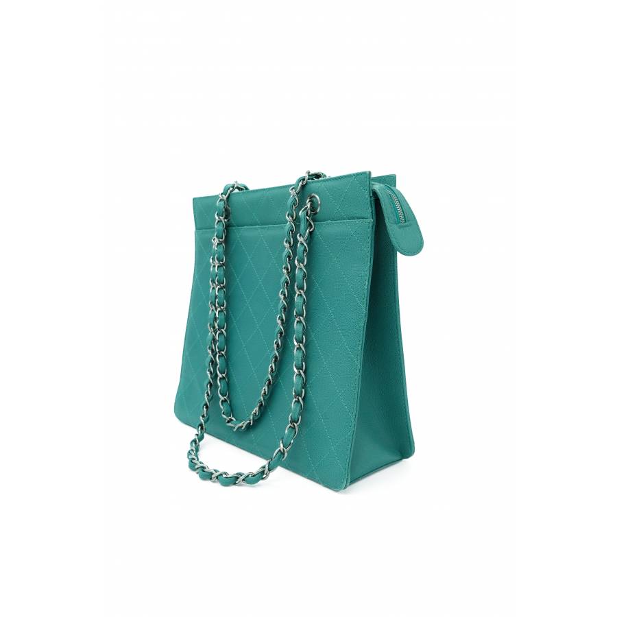 Chanel Handtasche aus blauem Leder