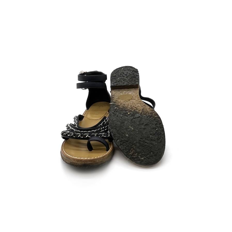 Black leather sandals Chanel