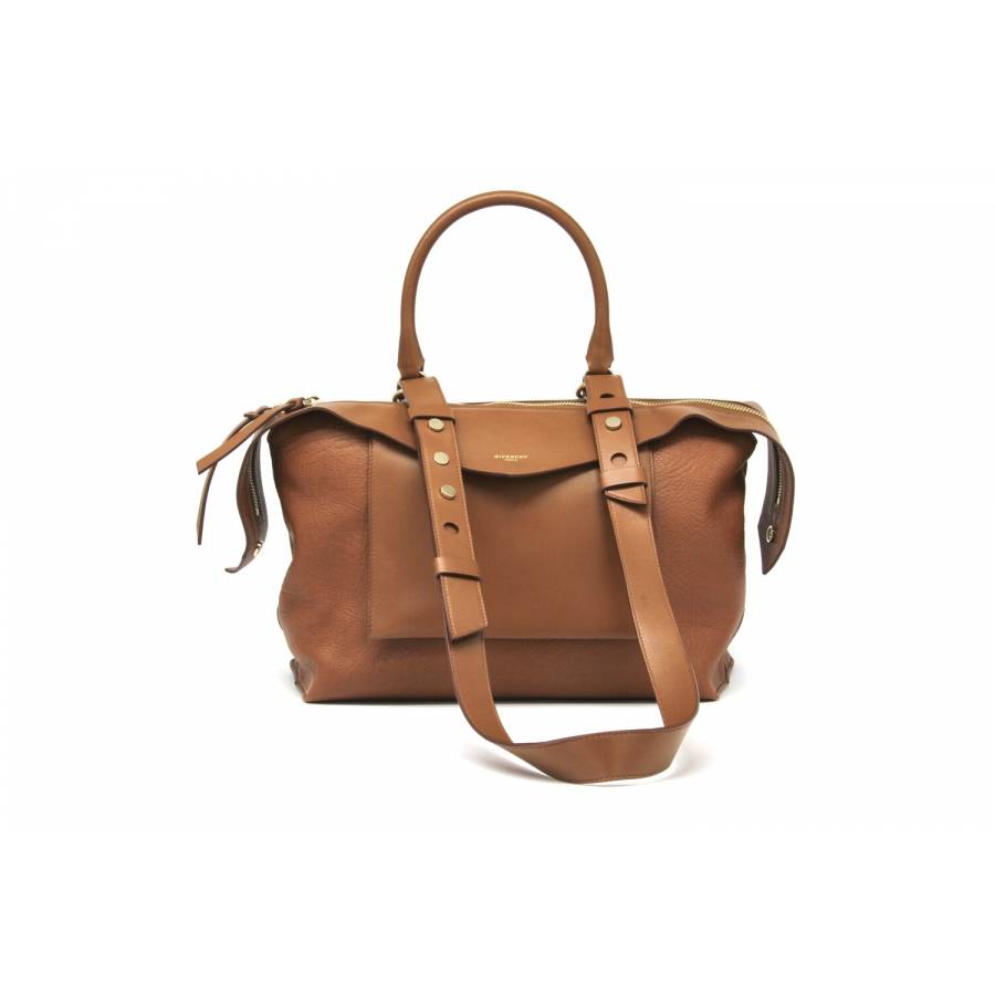 Handbag Givenchy leather camel