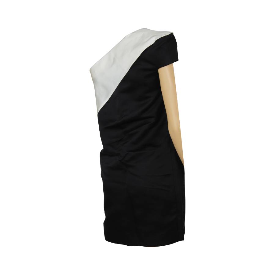 One-sleeve silk dress