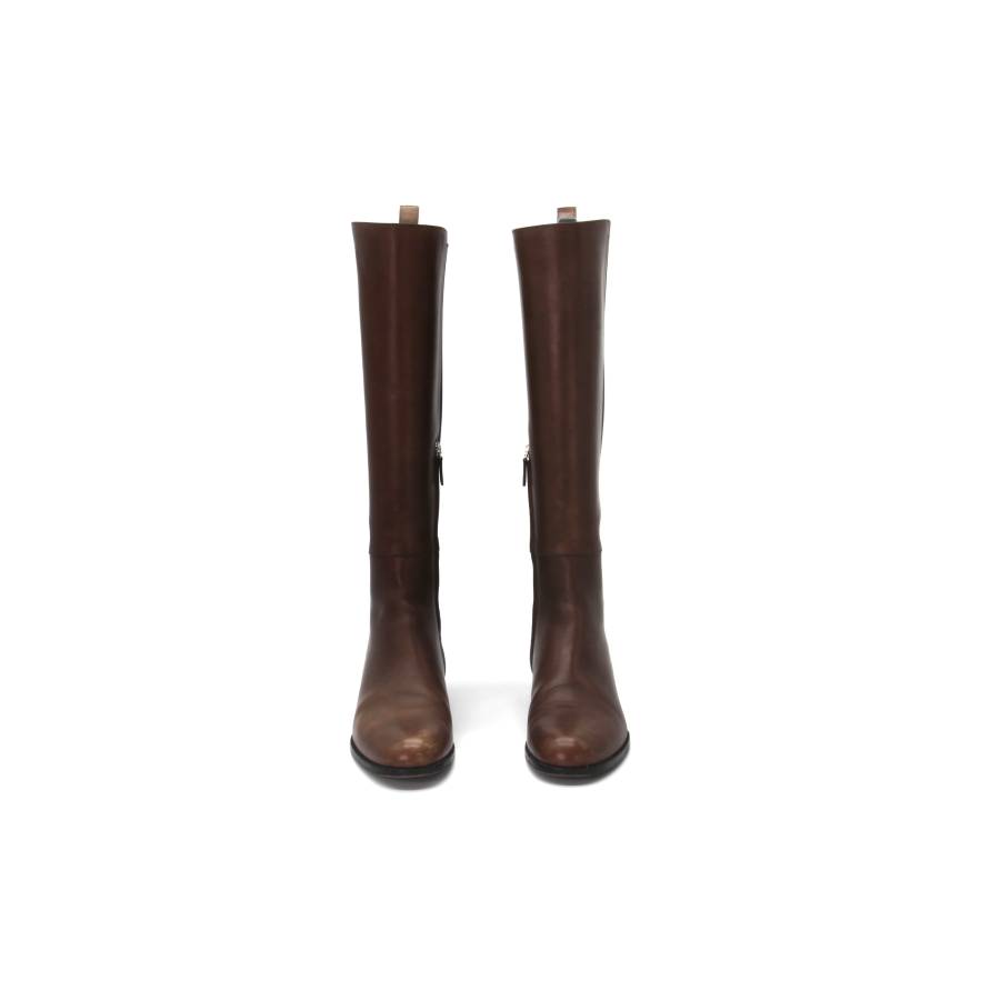 Gucci brown leather boots