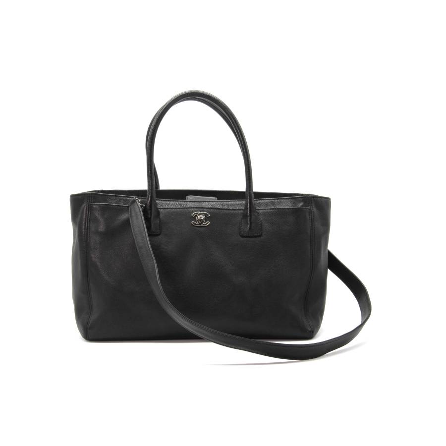 Handbag Cabas Chanel black