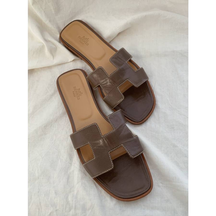 Hermes Oran brown sandals