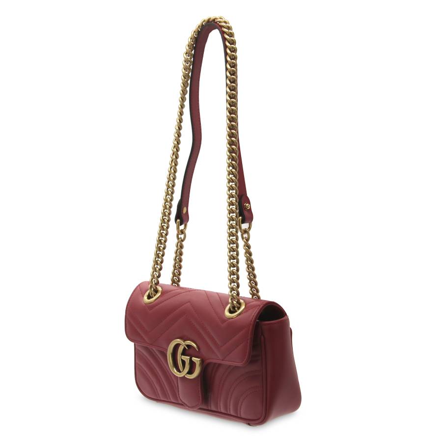 Gucci marmont bag in red leather