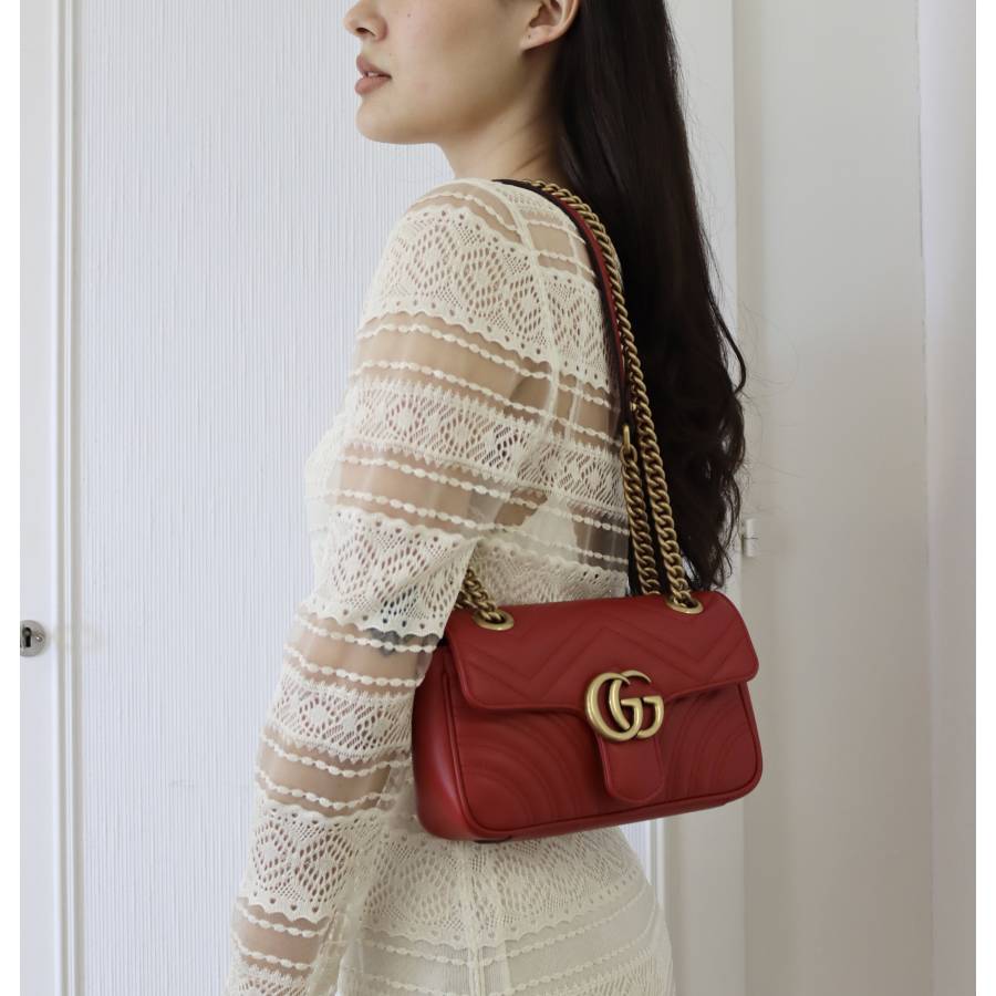Gucci marmont Tasche aus rotem Leder