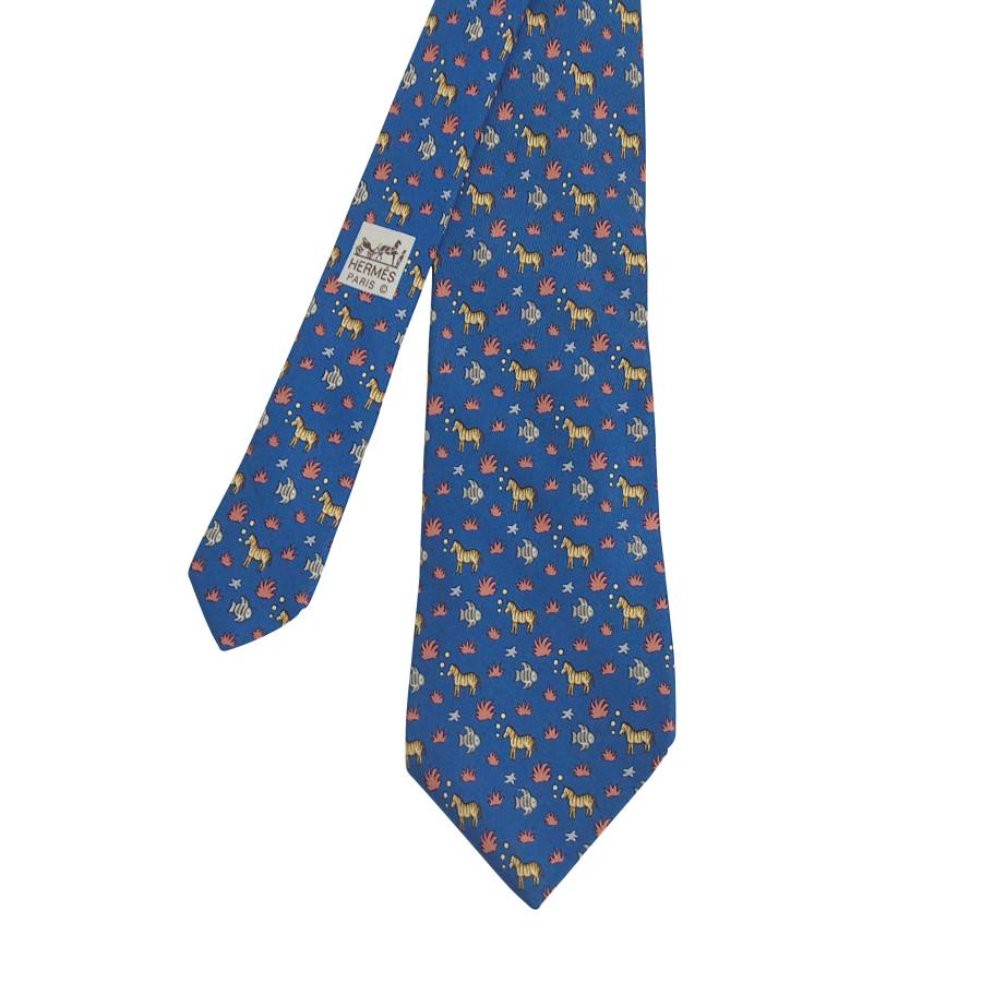 Cravate bleue 100% soie