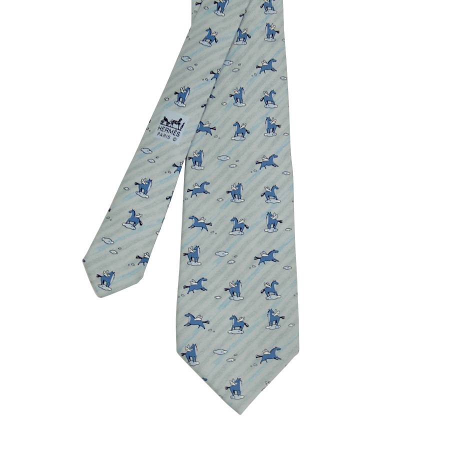 Cravate bleue en soie
