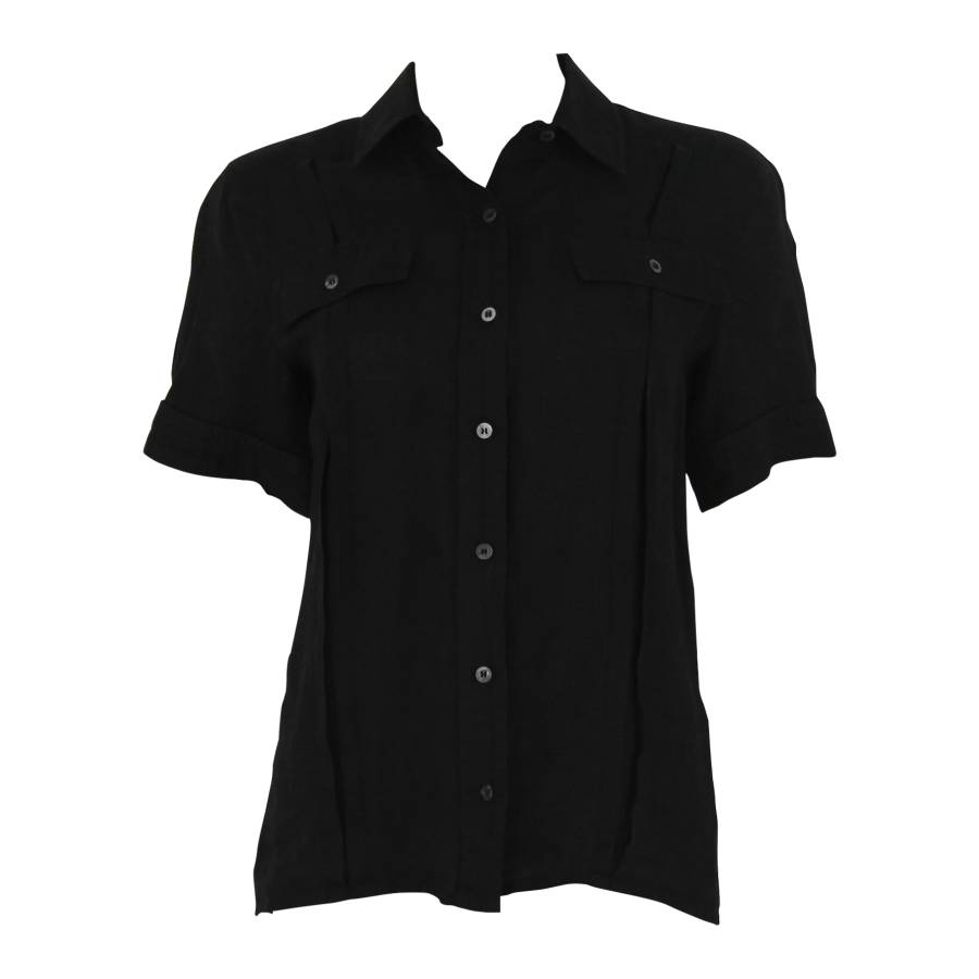 Schwarzes Hemd mit kurzen Ärmeln