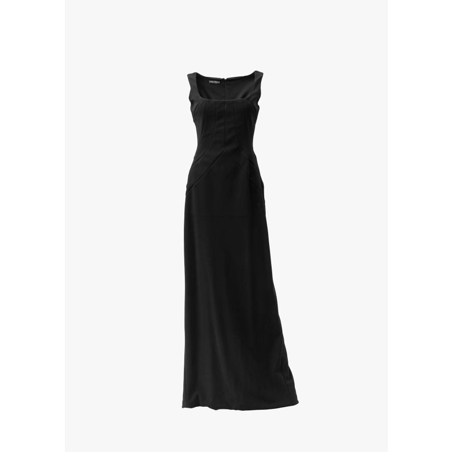 Long black dress
