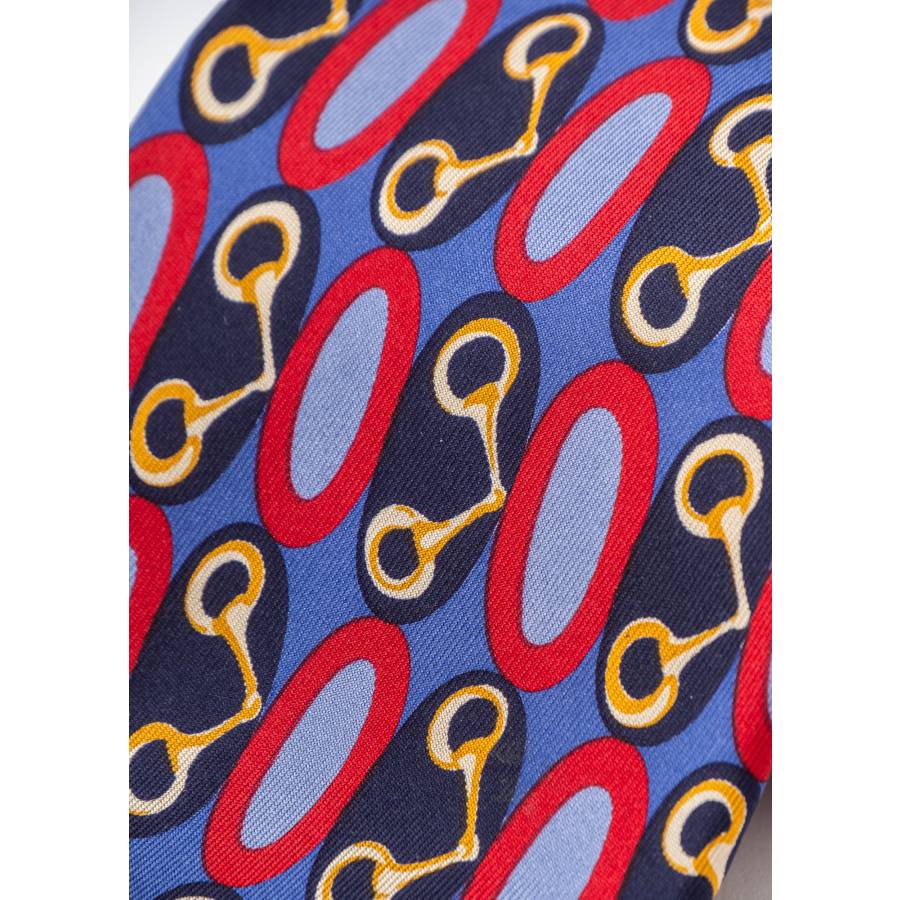 Cravate en soie bleu, rouge, blanc et doré