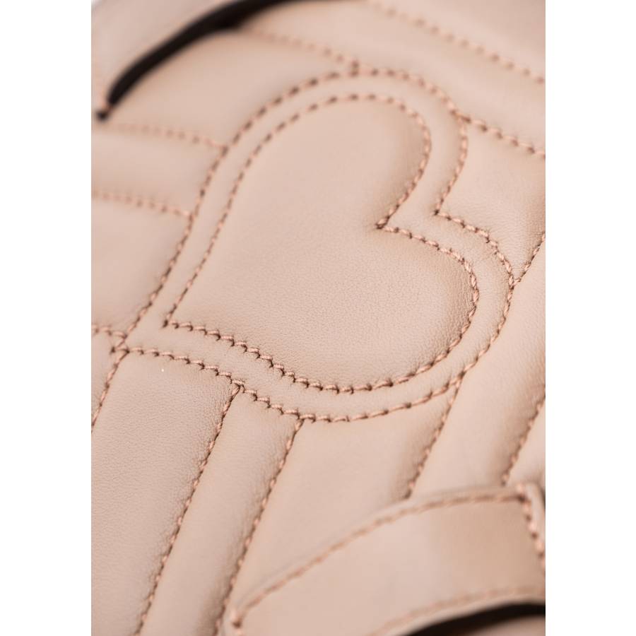 Marmont belt bag in beige leather