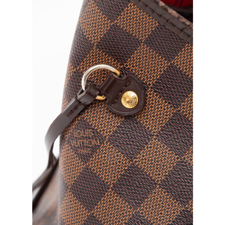 Louis Vuitton Neverfull bag in brown checkerboard