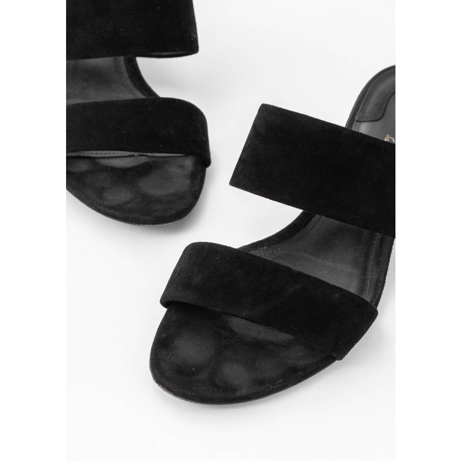 Sandales en daim noir