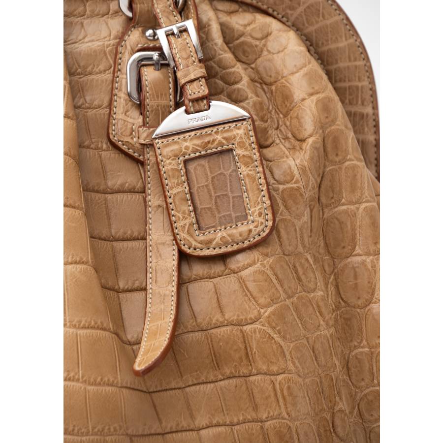 Beige crocodile leather bag