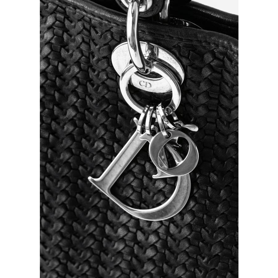 Lady soft black braided leather handbag