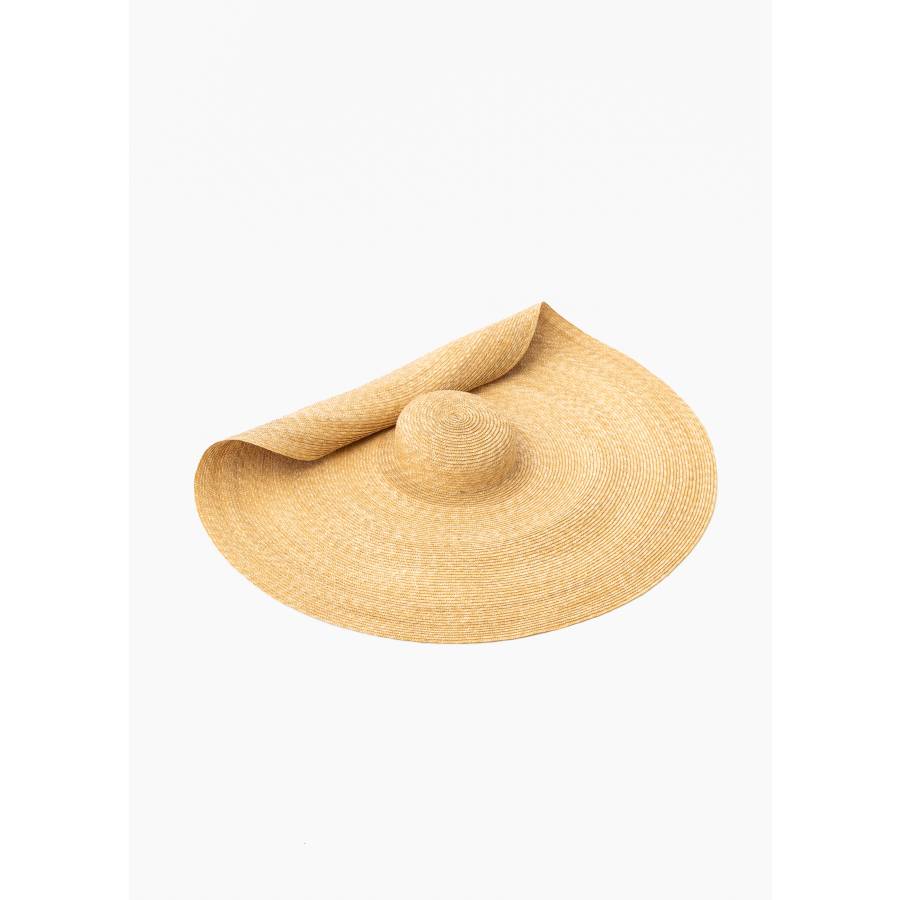 La Bomba" hat