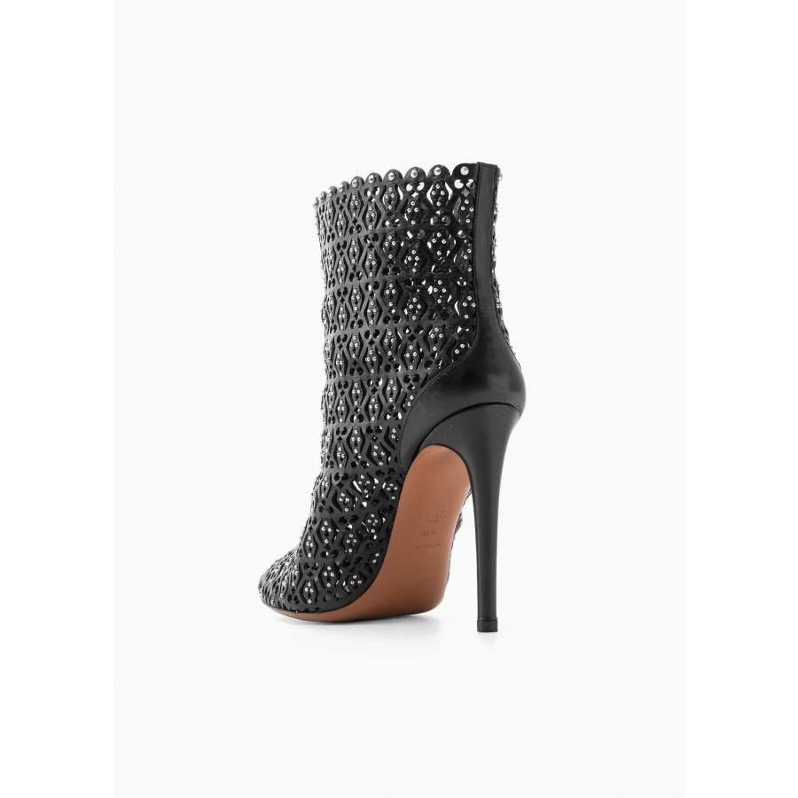 Bottines en cuir noir