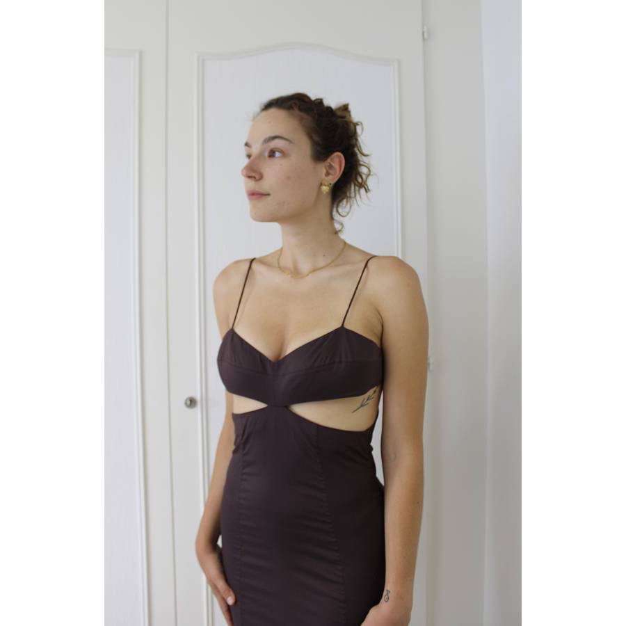 Zeynep Arcay - Robe marron avec ouverture