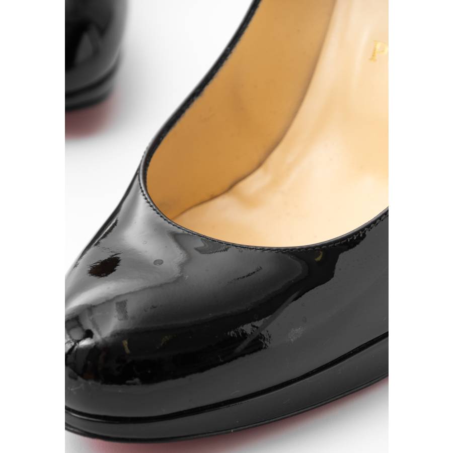 New Simple Pump pumps in black patent leather