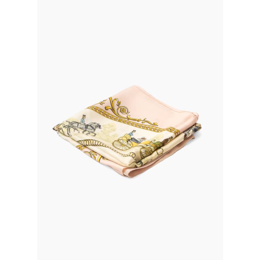 La Promemade de Longchamps" pink scarf