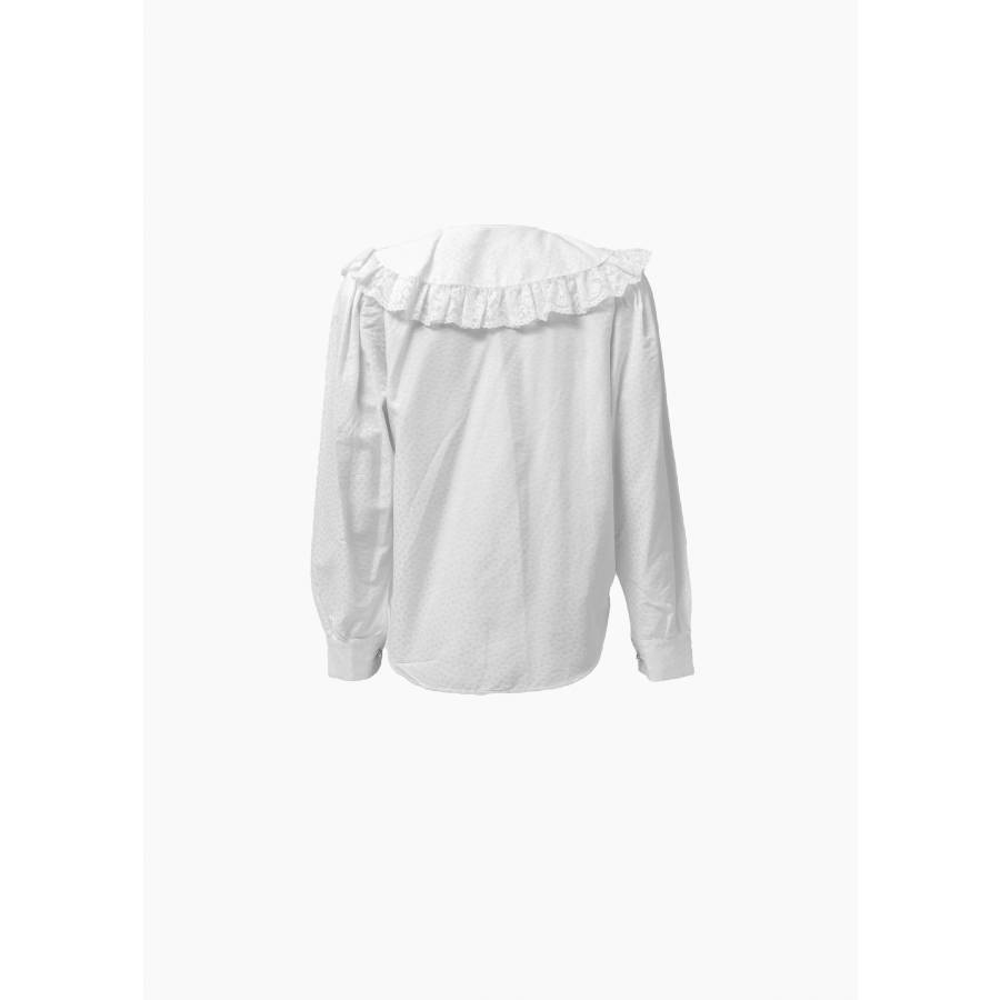 Chemise blanche avec col en dentelle