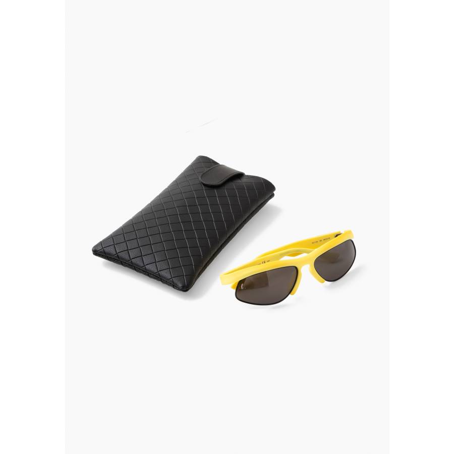 Lunettes de soleil jaune