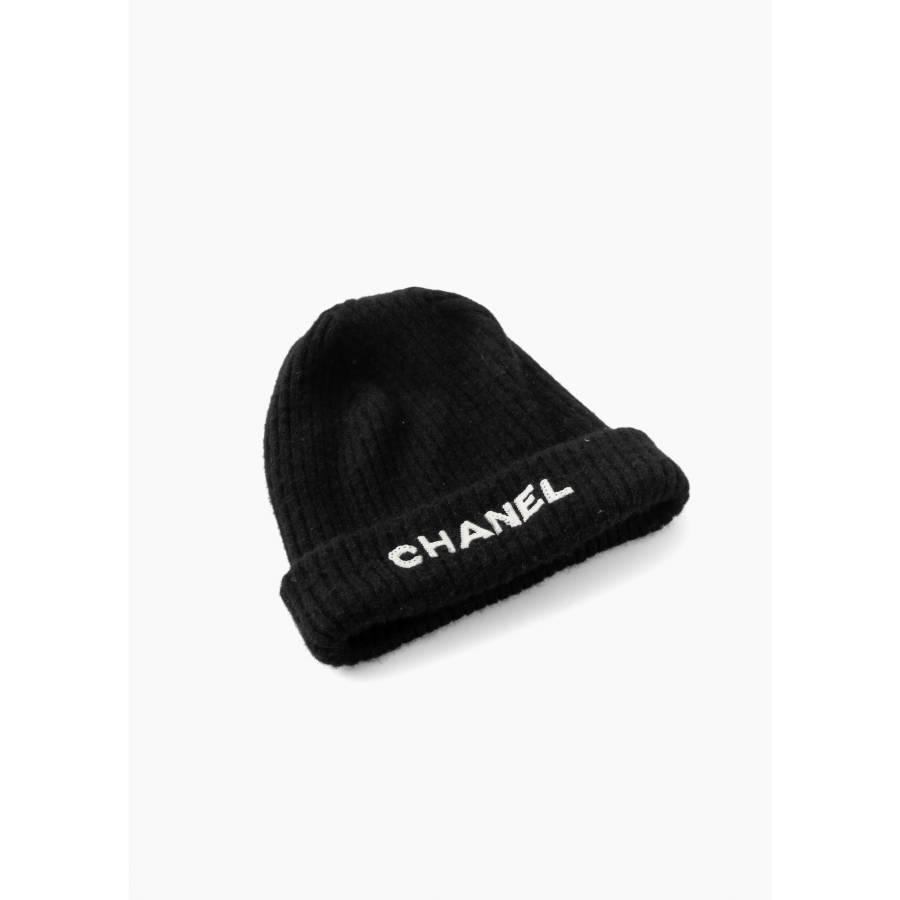 Chanel 22B cashmere hat