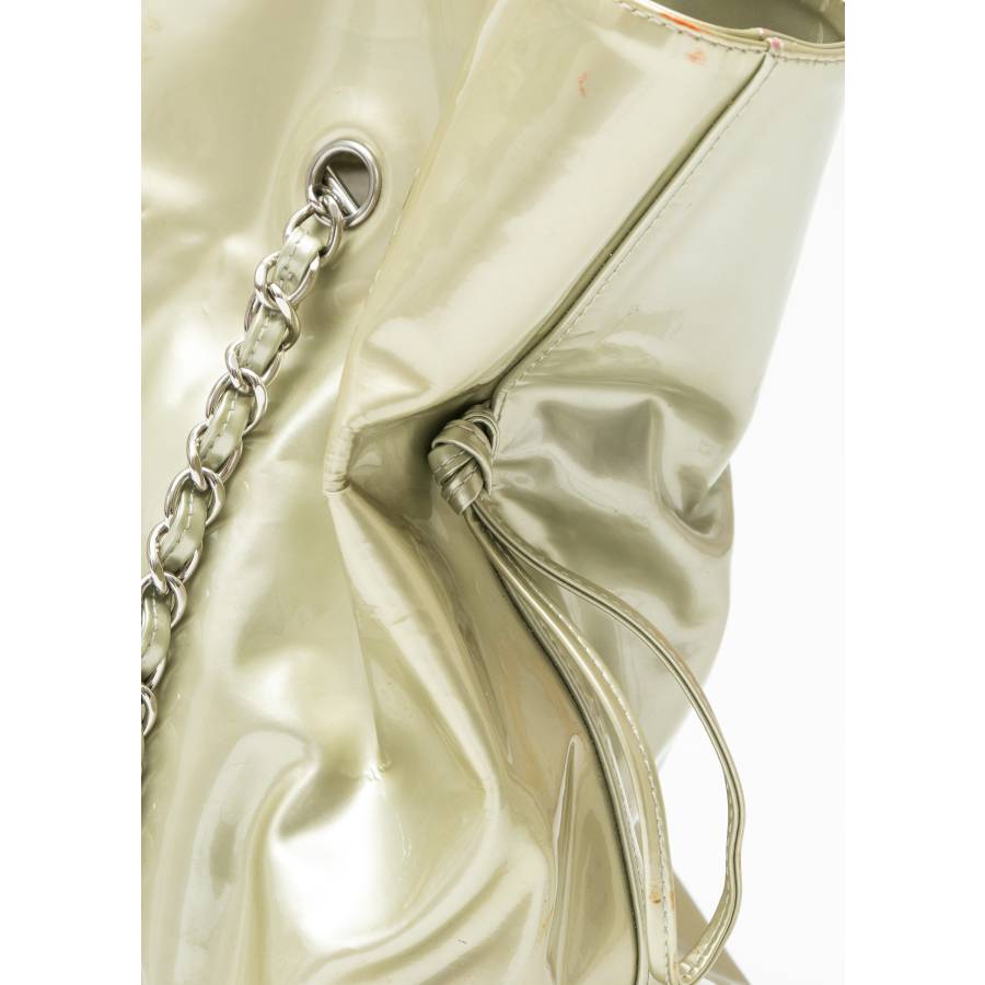 Tote bag in silver patent leather