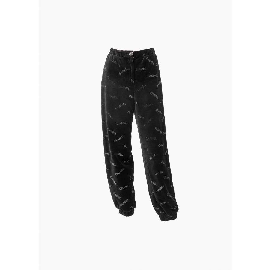 Black sequined velvet jogging suit