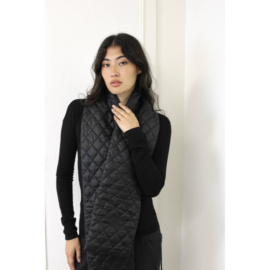 CC quilted nylon scarf