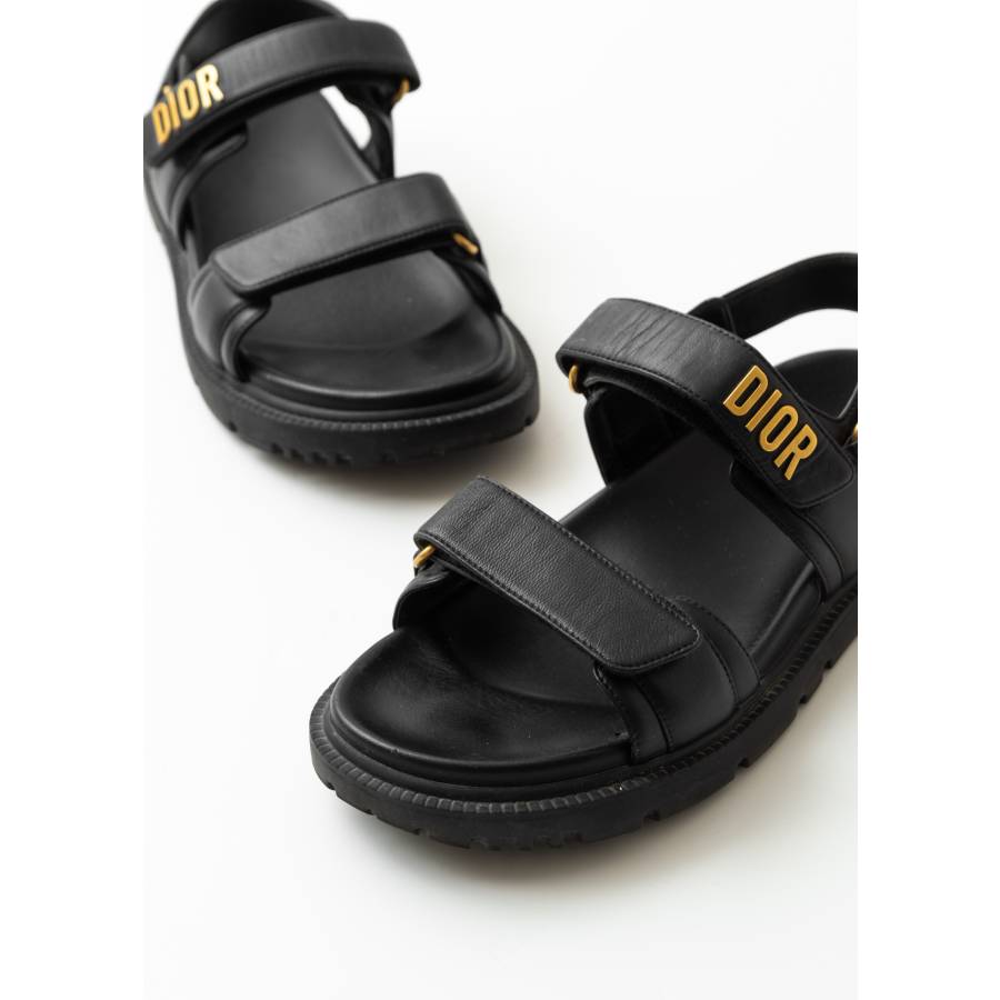 Dioract Sandalen aus schwarzem Leder