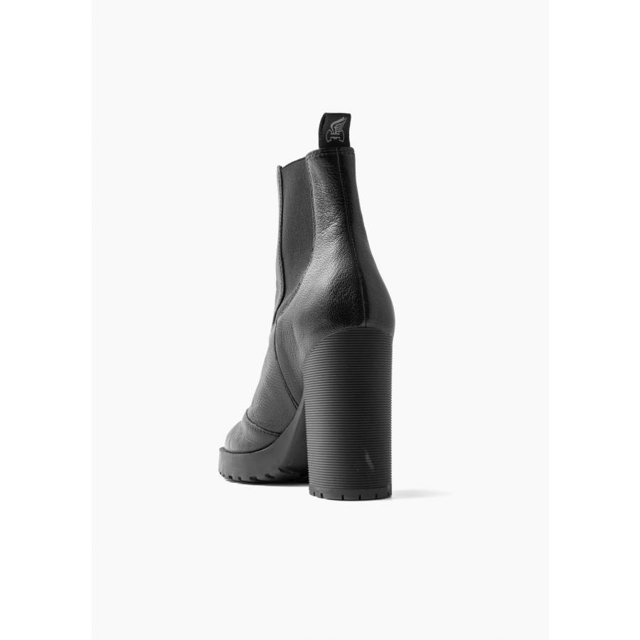 Schwarze Chelsea Boots