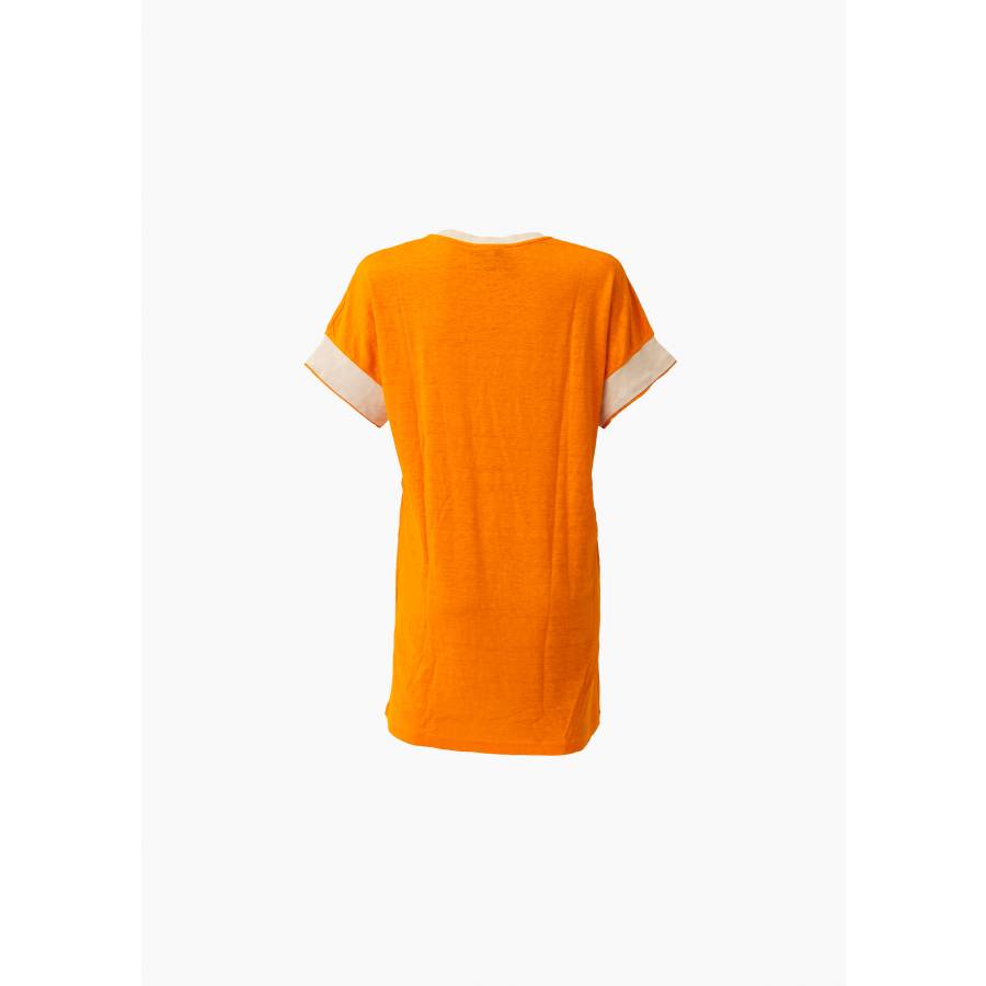 Orangefarbenes Kleid im T-Shirt-Stil