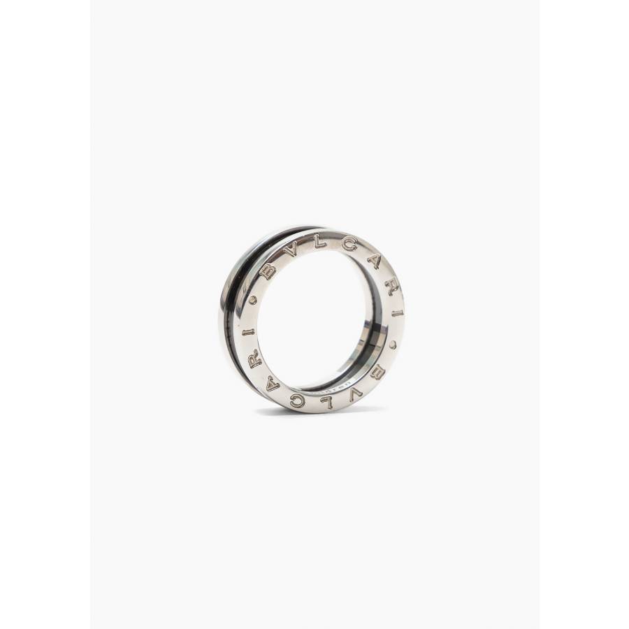 Ring aus Sterlingsilber und schwarzer Keramik