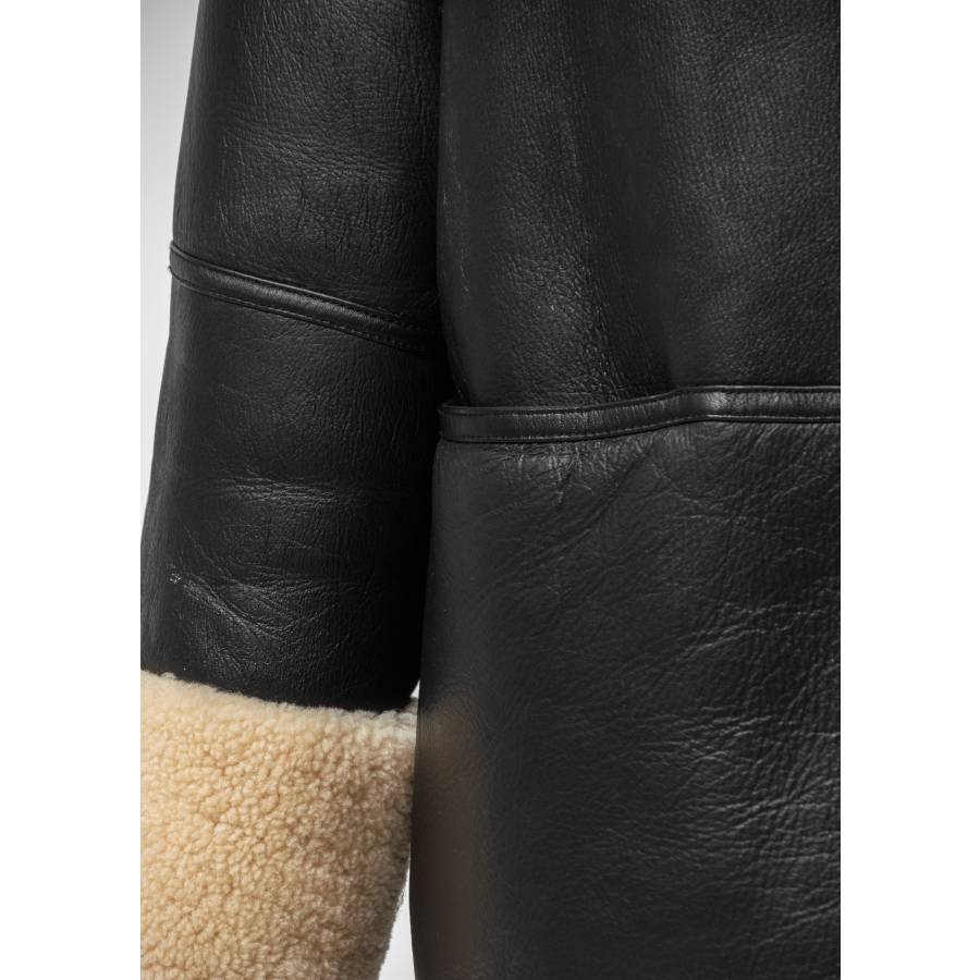 Brown coat with sheepskin lining