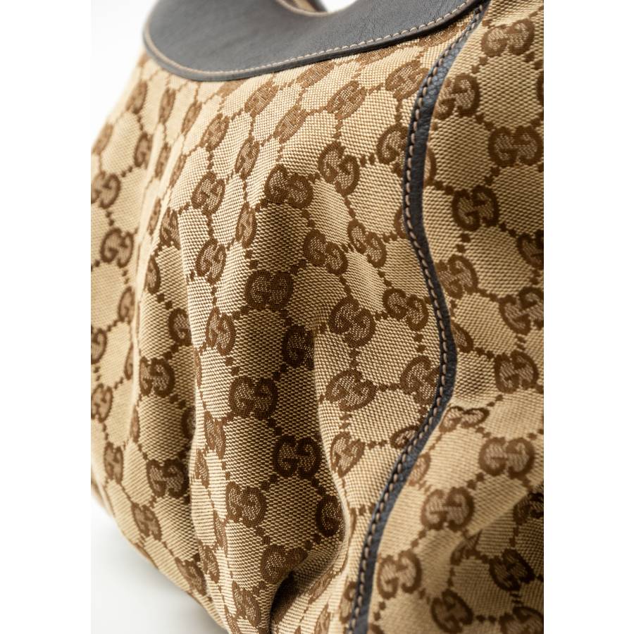 Sac Gucci en toile avec détail D-ring