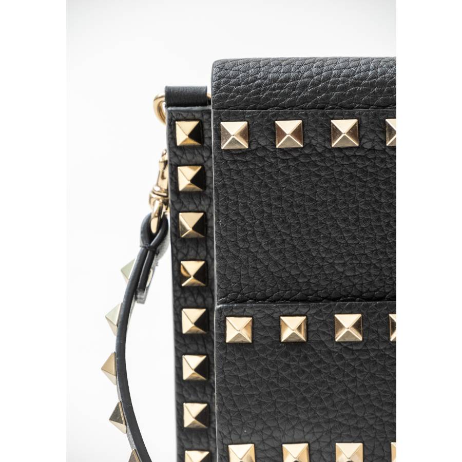 Rockstud-Schultertasche aus Leder