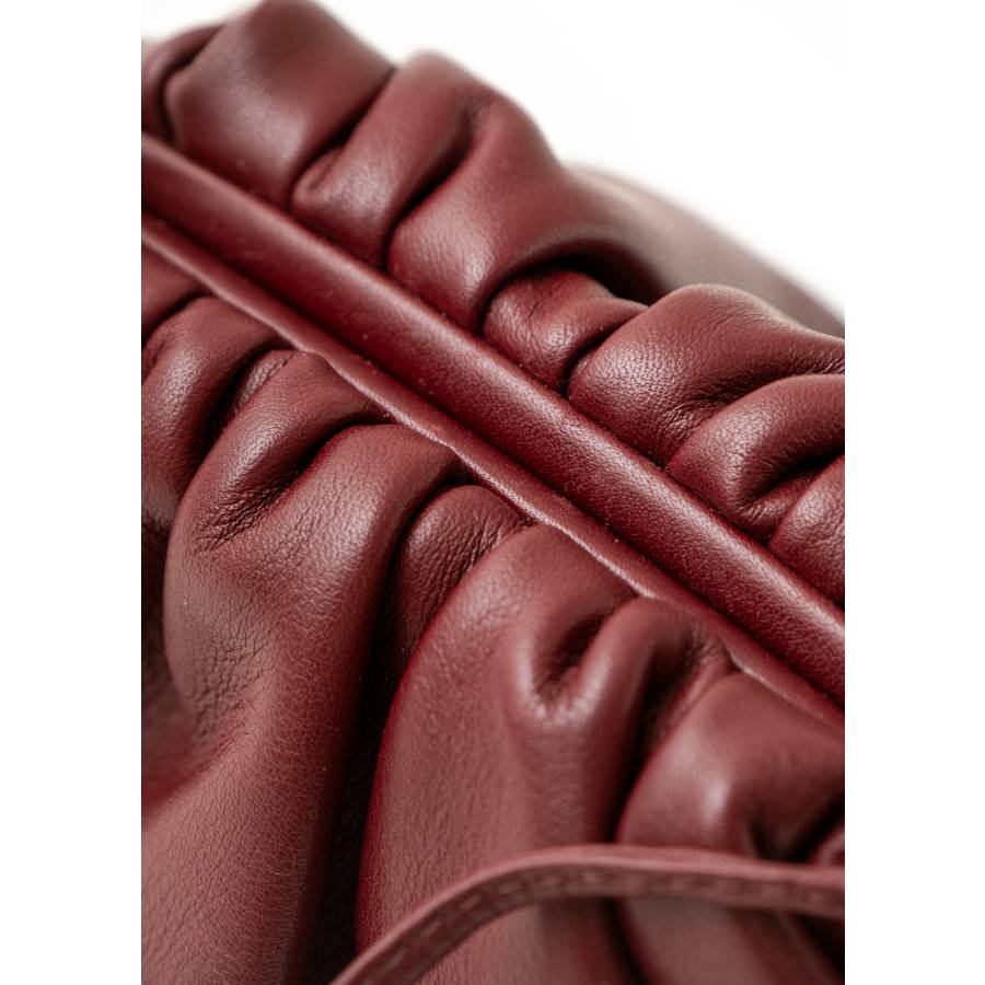 Mini Pouch bag in burgundy leather