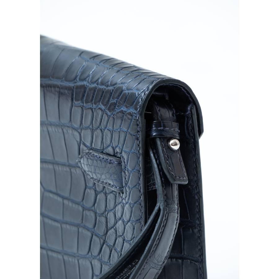 Pochette Kelly Dépêches en alligator bleu marine