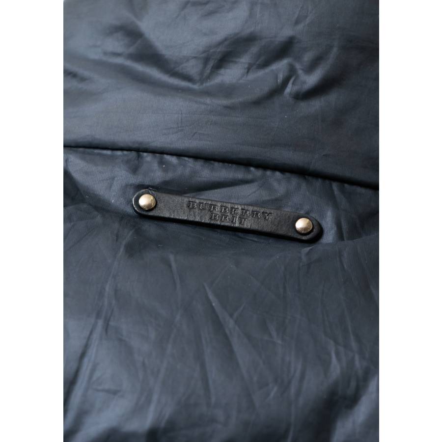 Kurze Daunenjacke marineblau