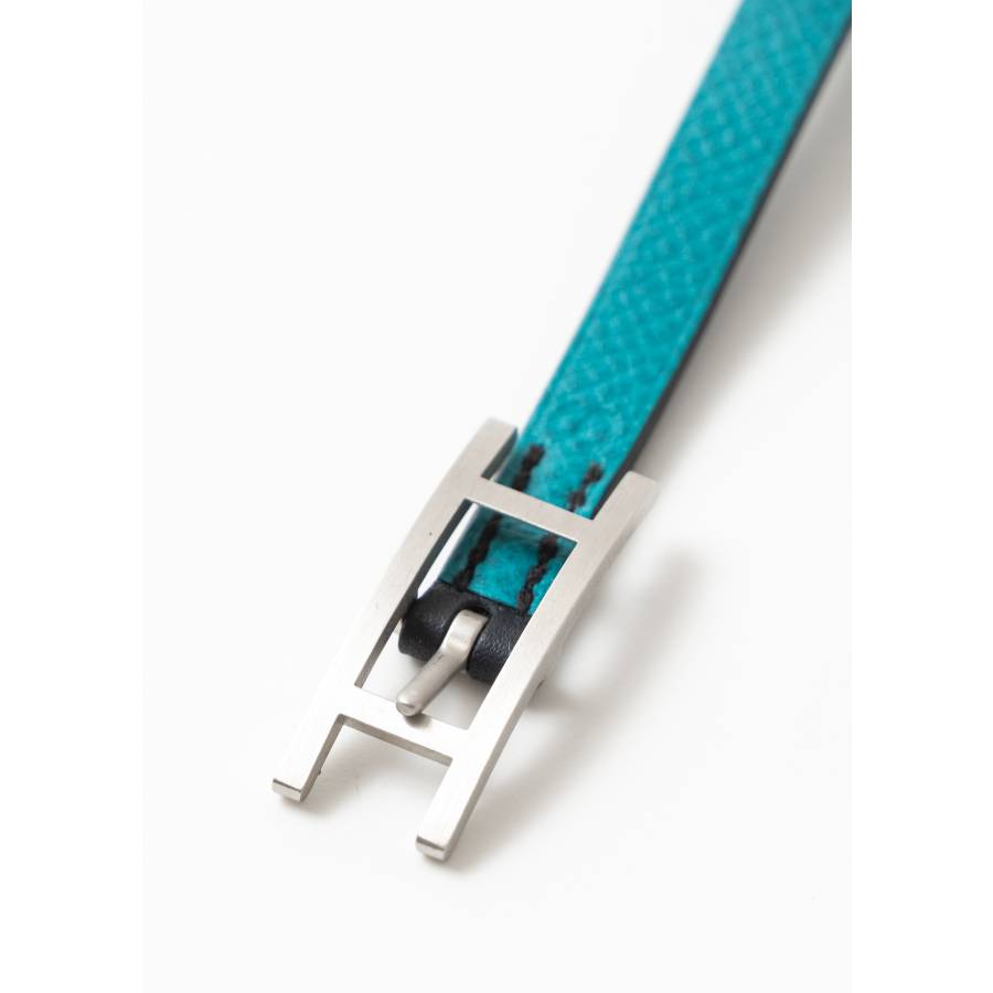 Reversible leather strap