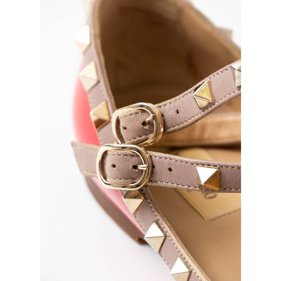 Rockstud pink patent ballerinas