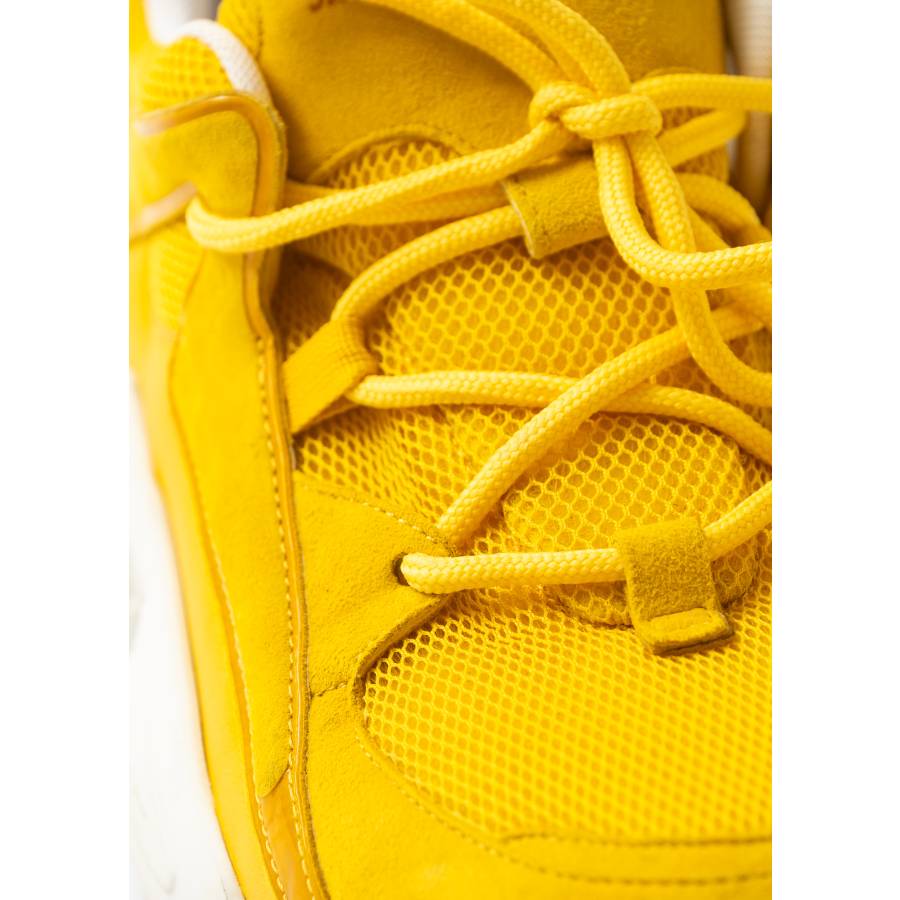 Sneakers urbaine jaune