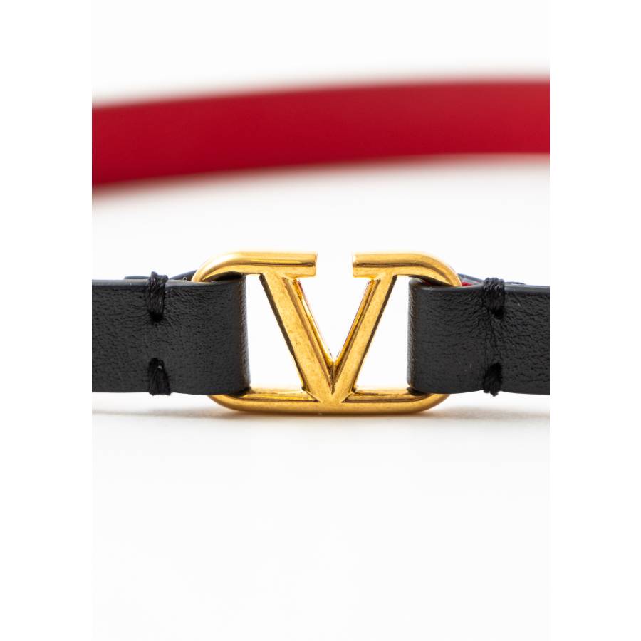 Garavani Signature VLogo bracelet in calfskin