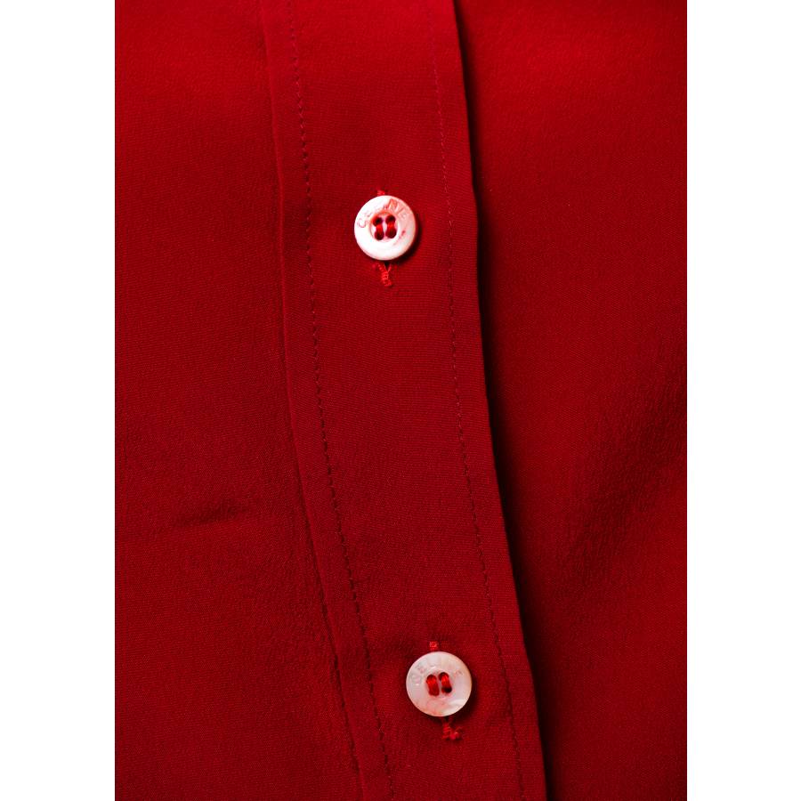 Ärmelloses rotes Top