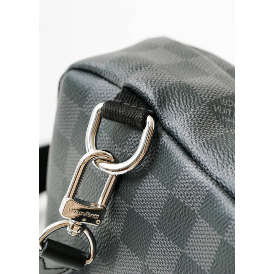Avenue Slingbag NM in Damier canvas