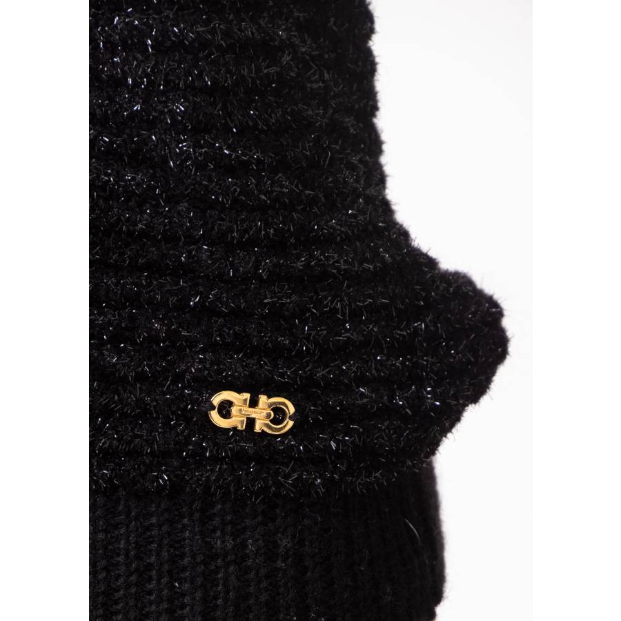 Pull noir en laine vierge