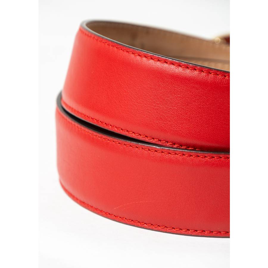 Ceinture en cuir rouge